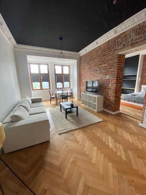Wyjatkowy Apartament Blisko Rynku Lägenhet Wrocław Exteriör bild