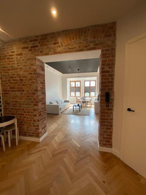 Wyjatkowy Apartament Blisko Rynku Lägenhet Wrocław Exteriör bild